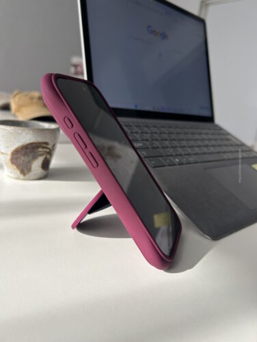 ウェーブシリコンケースの写真