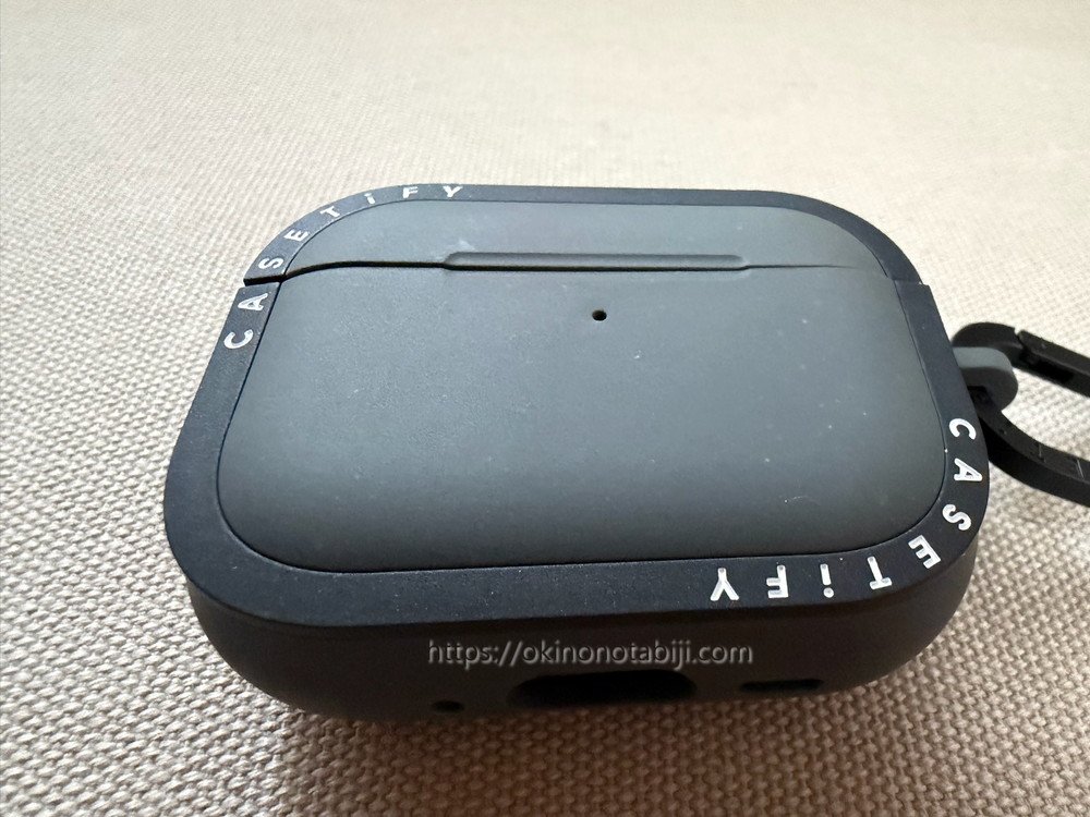 CASETiFYのAir Podsケースの実物写真